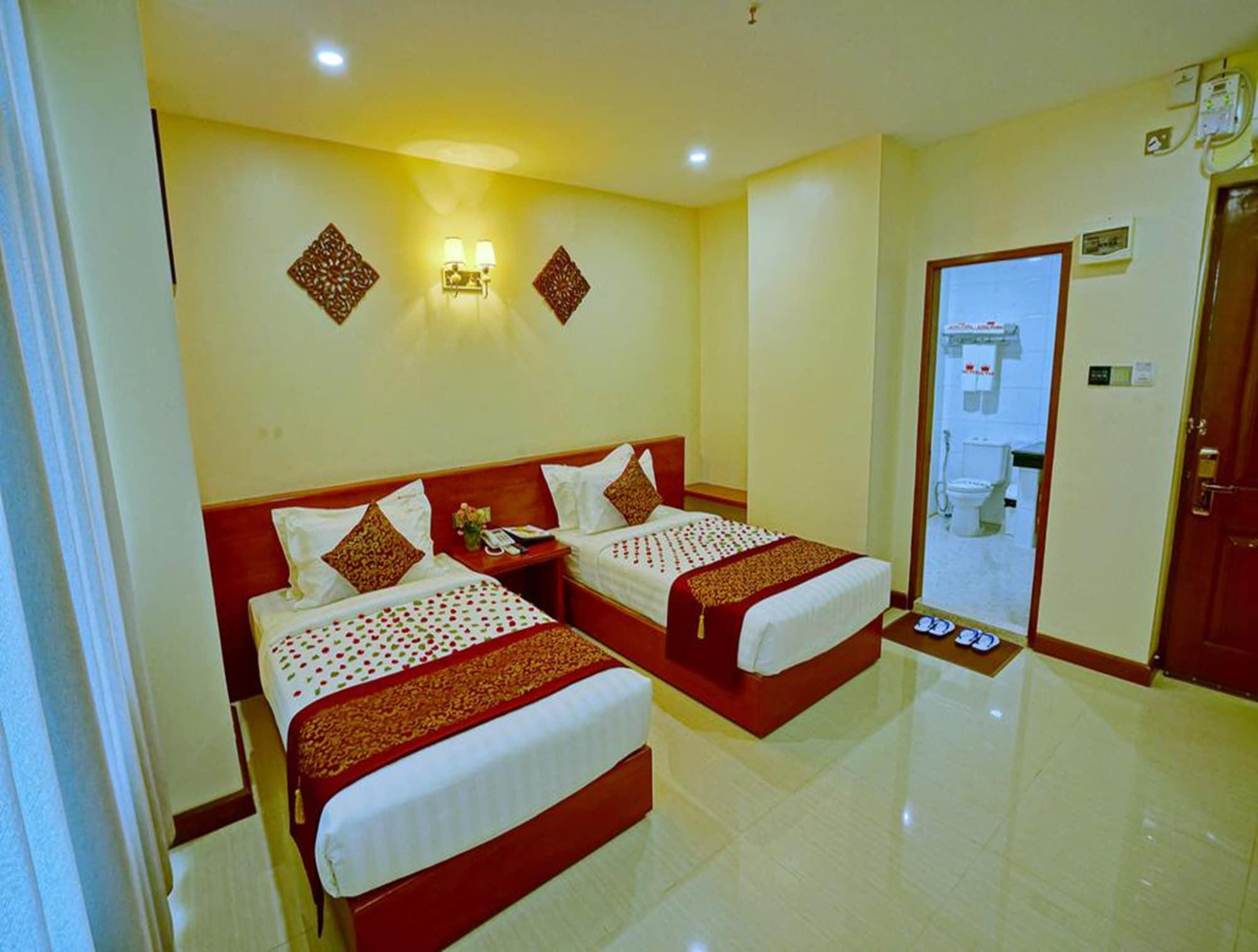 King Park Hotel Mandalay Bagian luar foto