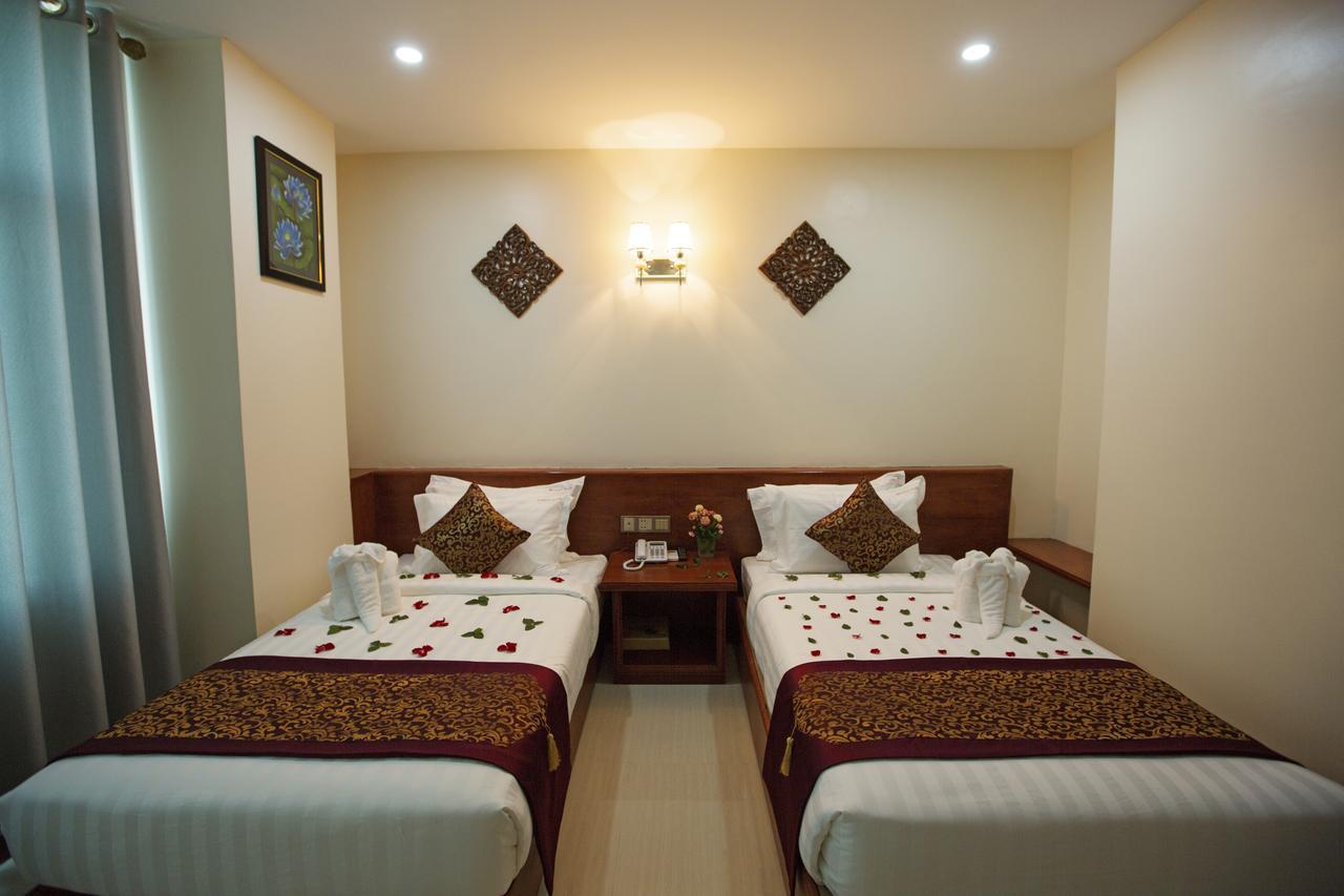 King Park Hotel Mandalay Bagian luar foto