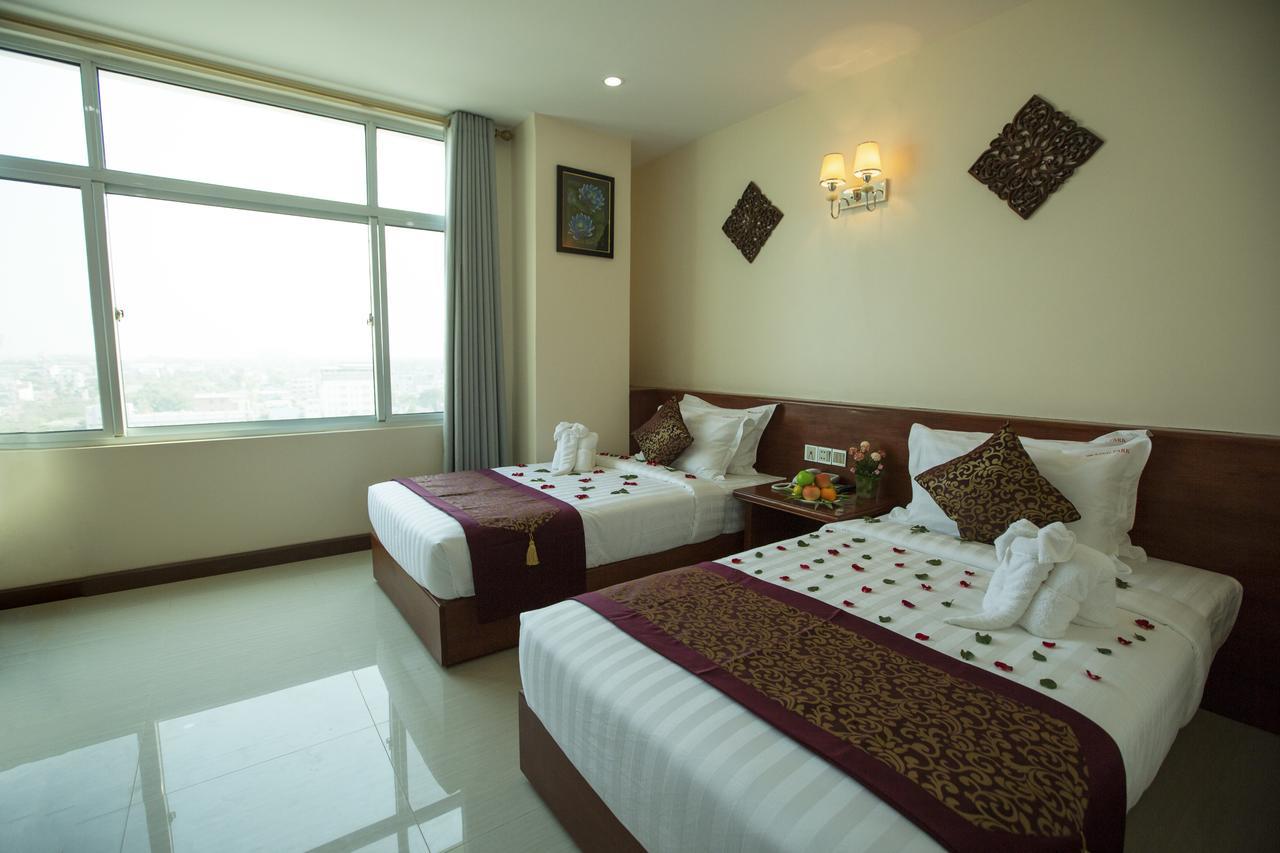 King Park Hotel Mandalay Bagian luar foto