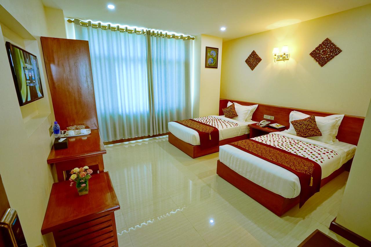 King Park Hotel Mandalay Bagian luar foto