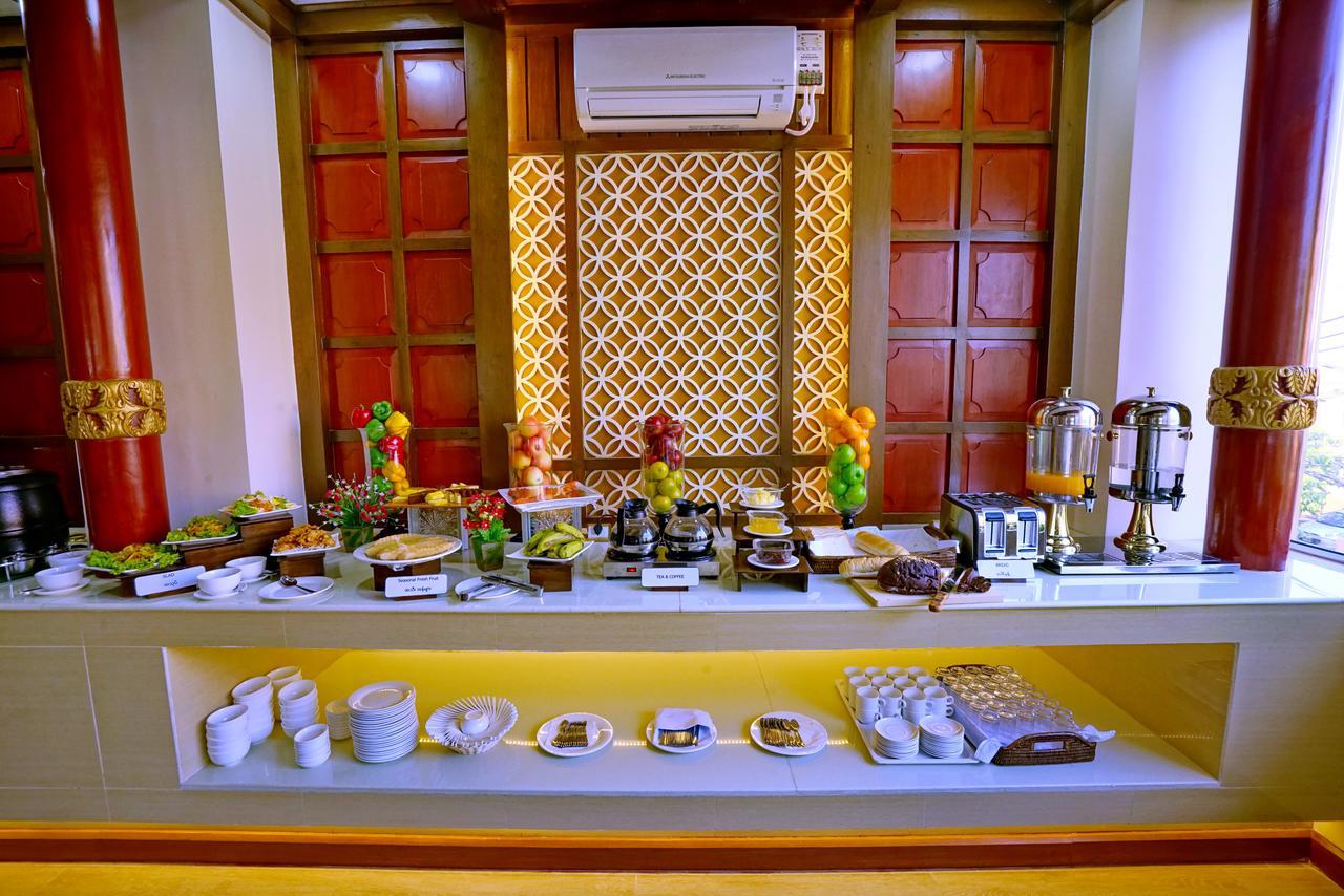 King Park Hotel Mandalay Bagian luar foto