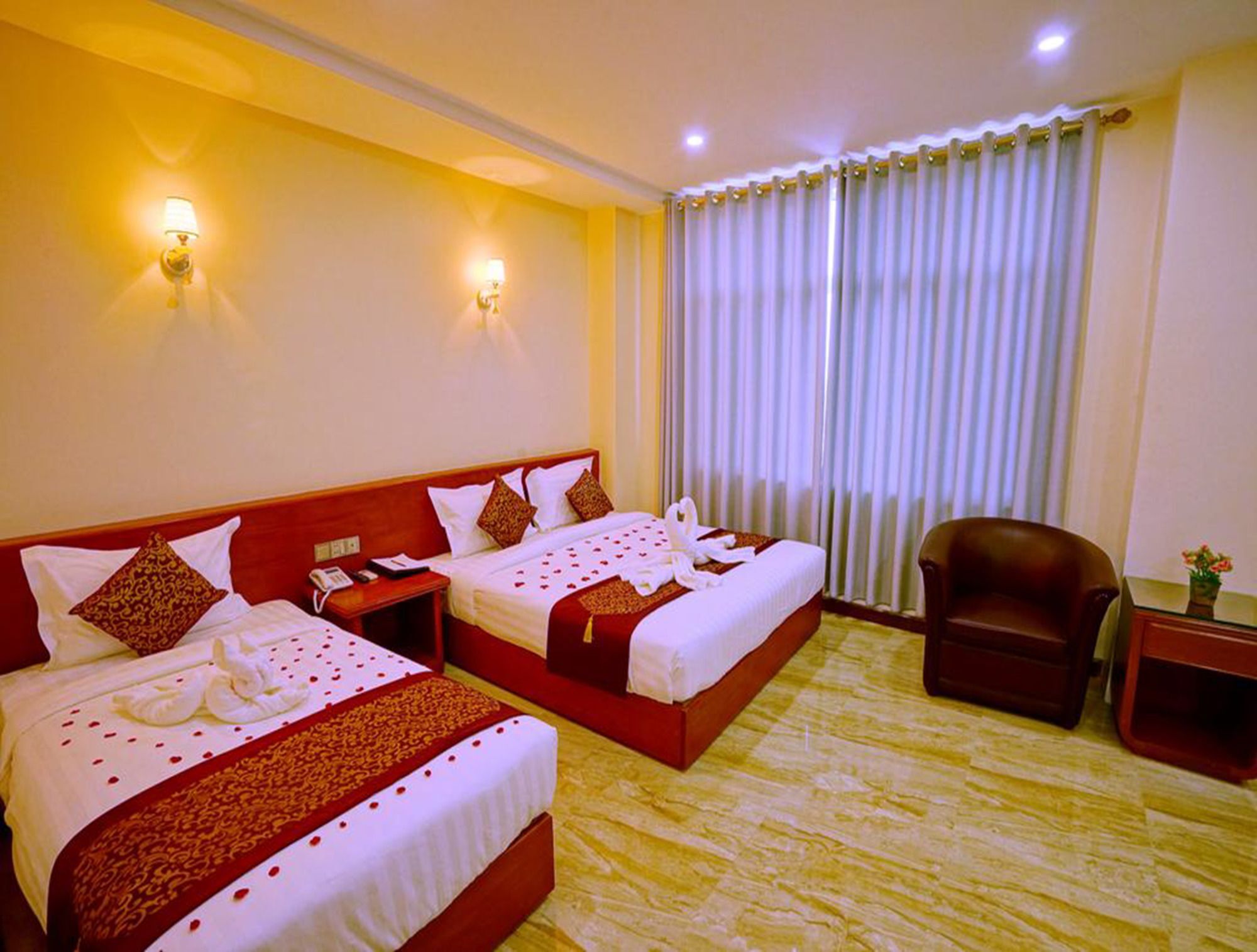 King Park Hotel Mandalay Bagian luar foto