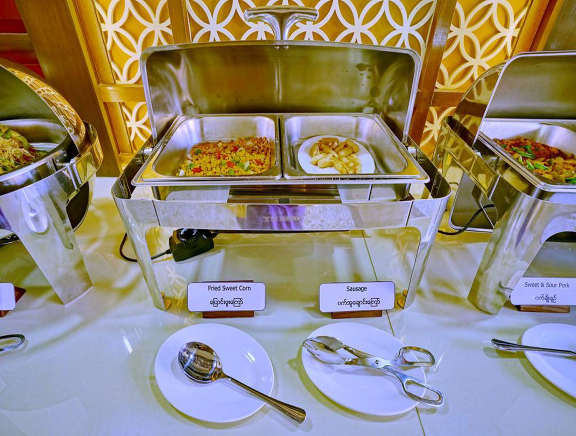 King Park Hotel Mandalay Bagian luar foto